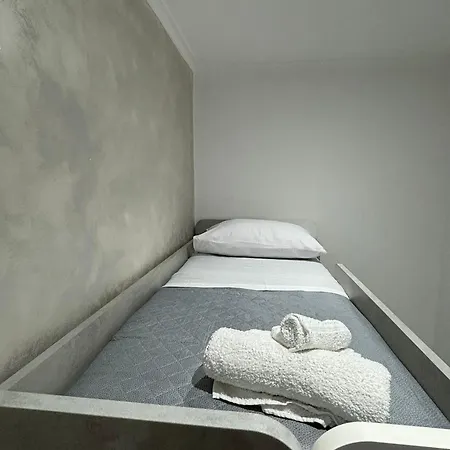 Domus Sunny Lägenhet Neapel