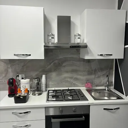 Domus Sunny Apartment Naples