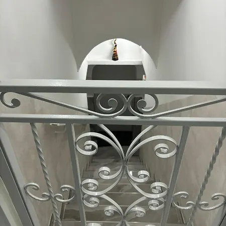 Domus Sunny アパート ナポリ